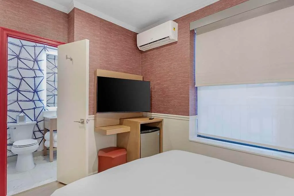Mayfair Hotel, Ascend Hotel Collection New York 0*,